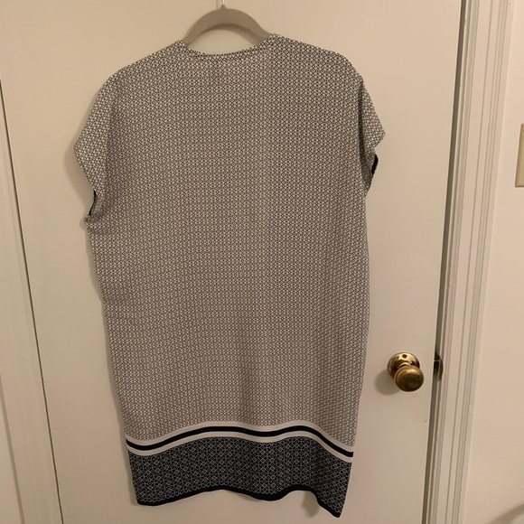 Vince silk shift dress - Picture 2 of 2